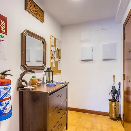 Paseo Antzieta 31. 1e Apartmán *