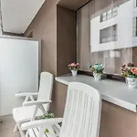 Apartamento Paseo Antzieta 31. 1e *
